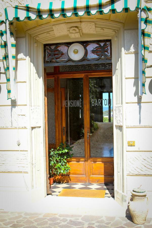 Albergo Pensione Bartoli Castiglioncello Exterior photo